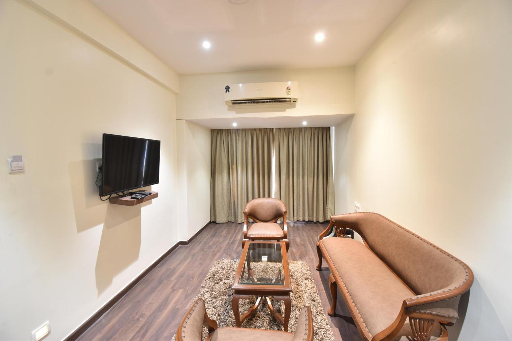 The Aarya A Smart Business Hotel — Photos 2